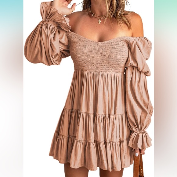 Beautiful Rose on or off shoulder dress - Picture 1 of 5